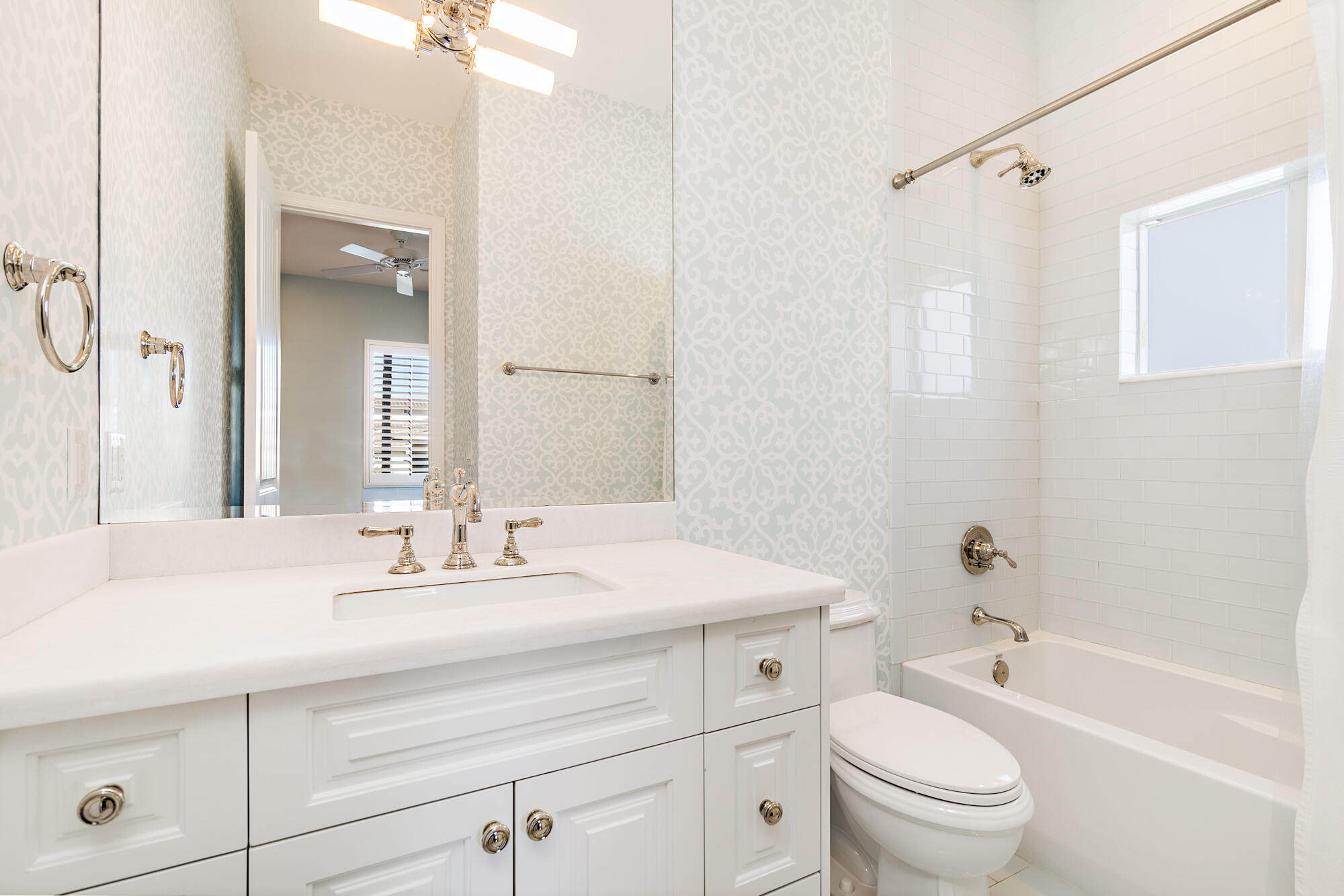 YACHT CLUB - Residential