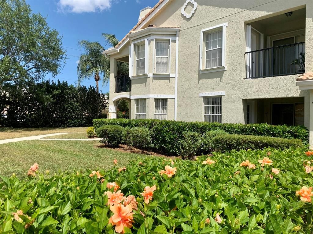 Photo of 102 SW Peacock Boulevard #2104, Port Saint Lucie, FL 34986 (MLS # R10706013)
