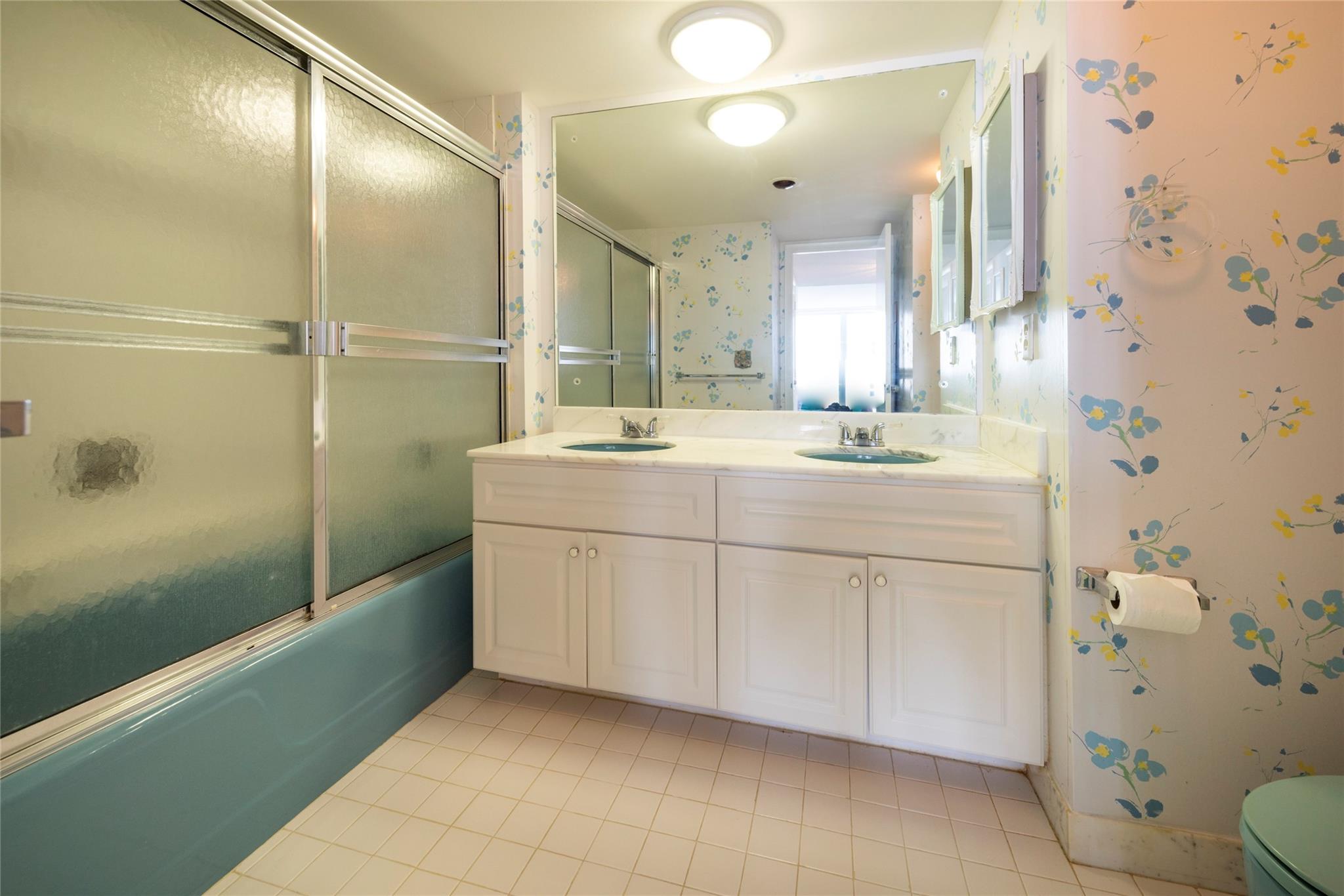 Ocean Club Condo - Residential Lease