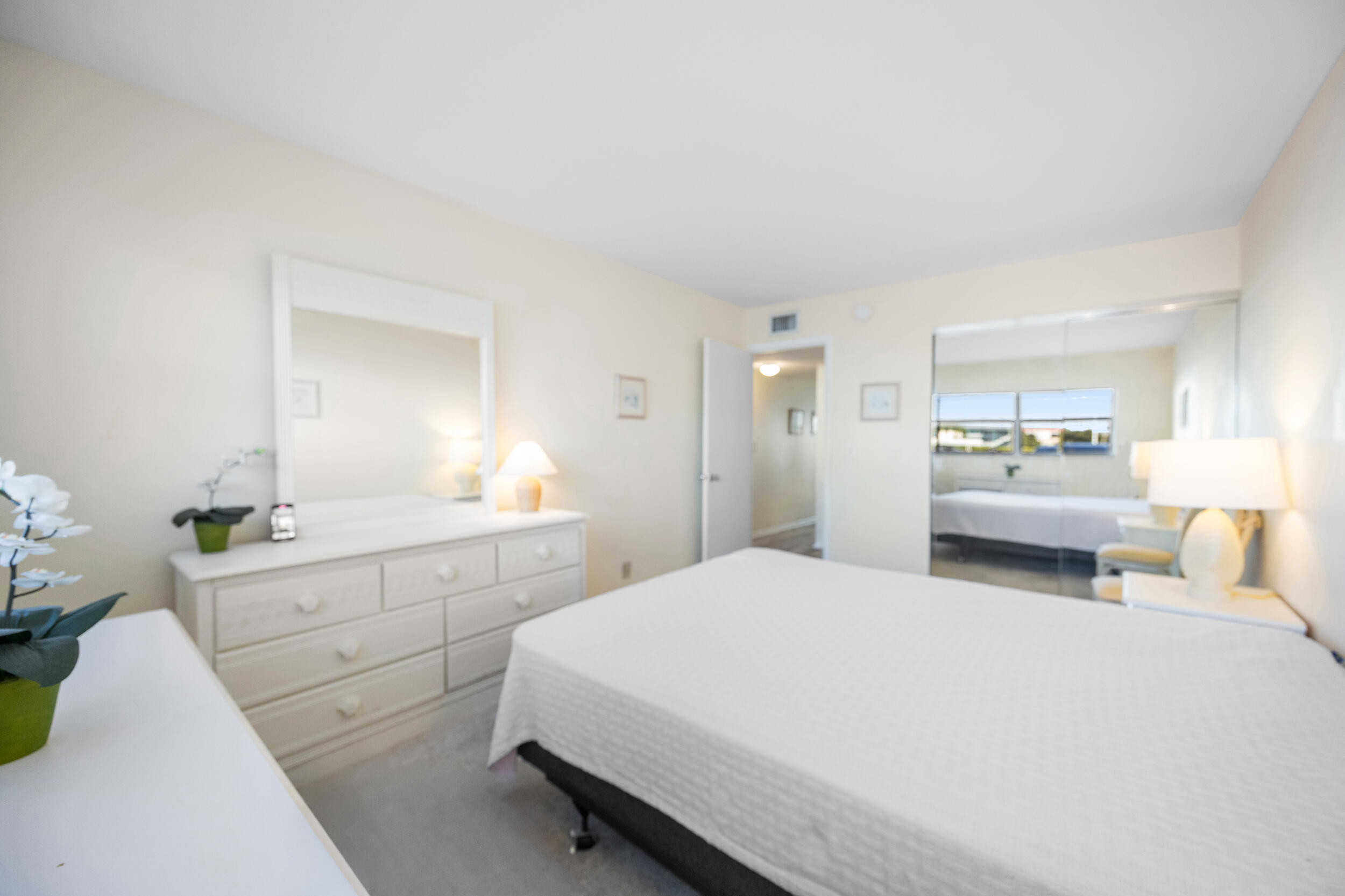 SHORE CLUB APTS A INC - Residential