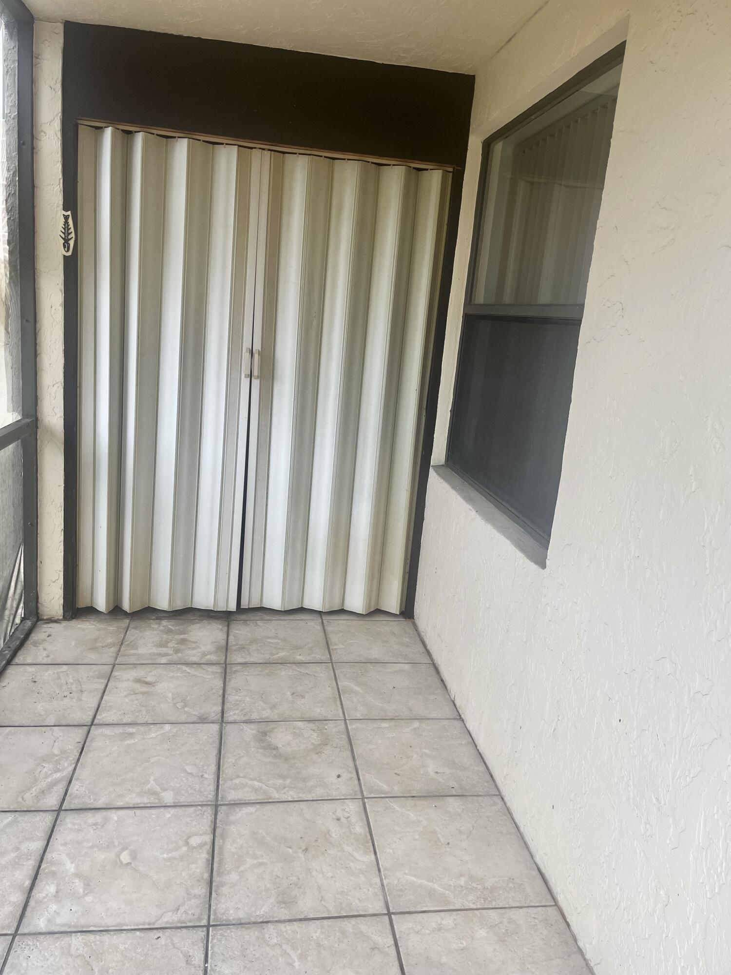 LUCERNE LAKES - Residential Lease