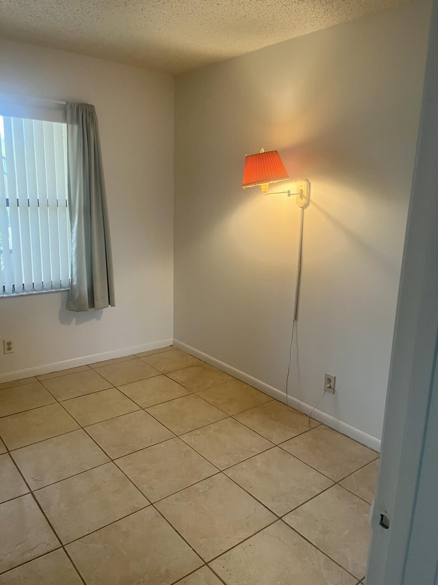 LUCERNE LAKES - Residential Lease