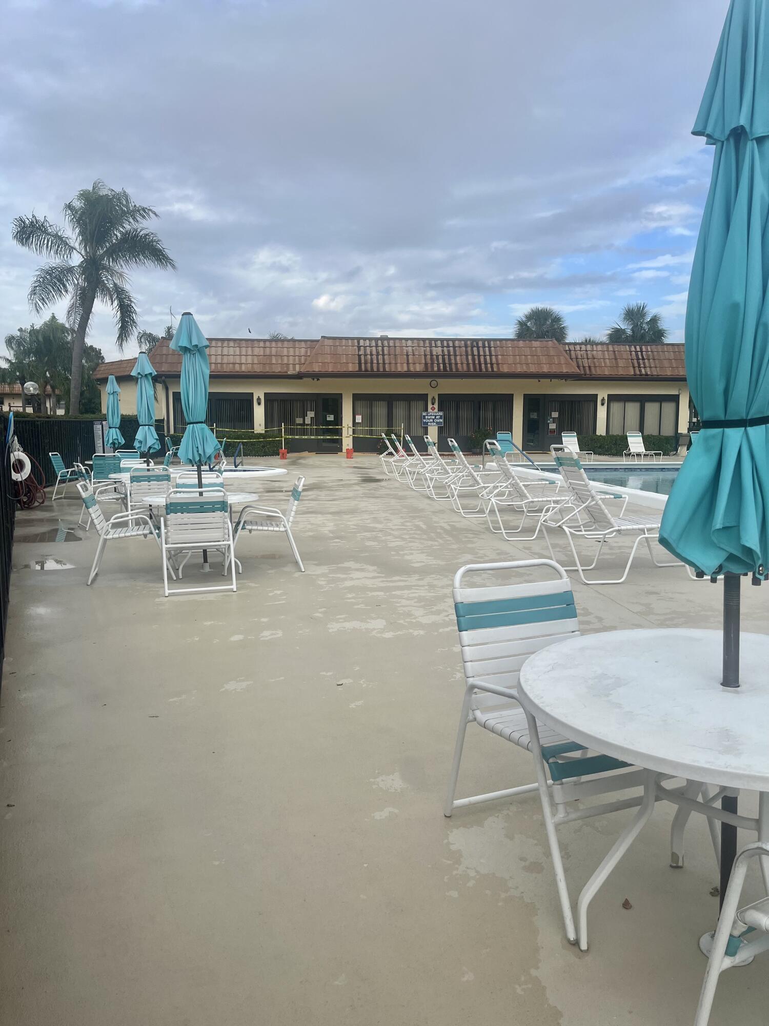 LUCERNE LAKES - Residential Lease