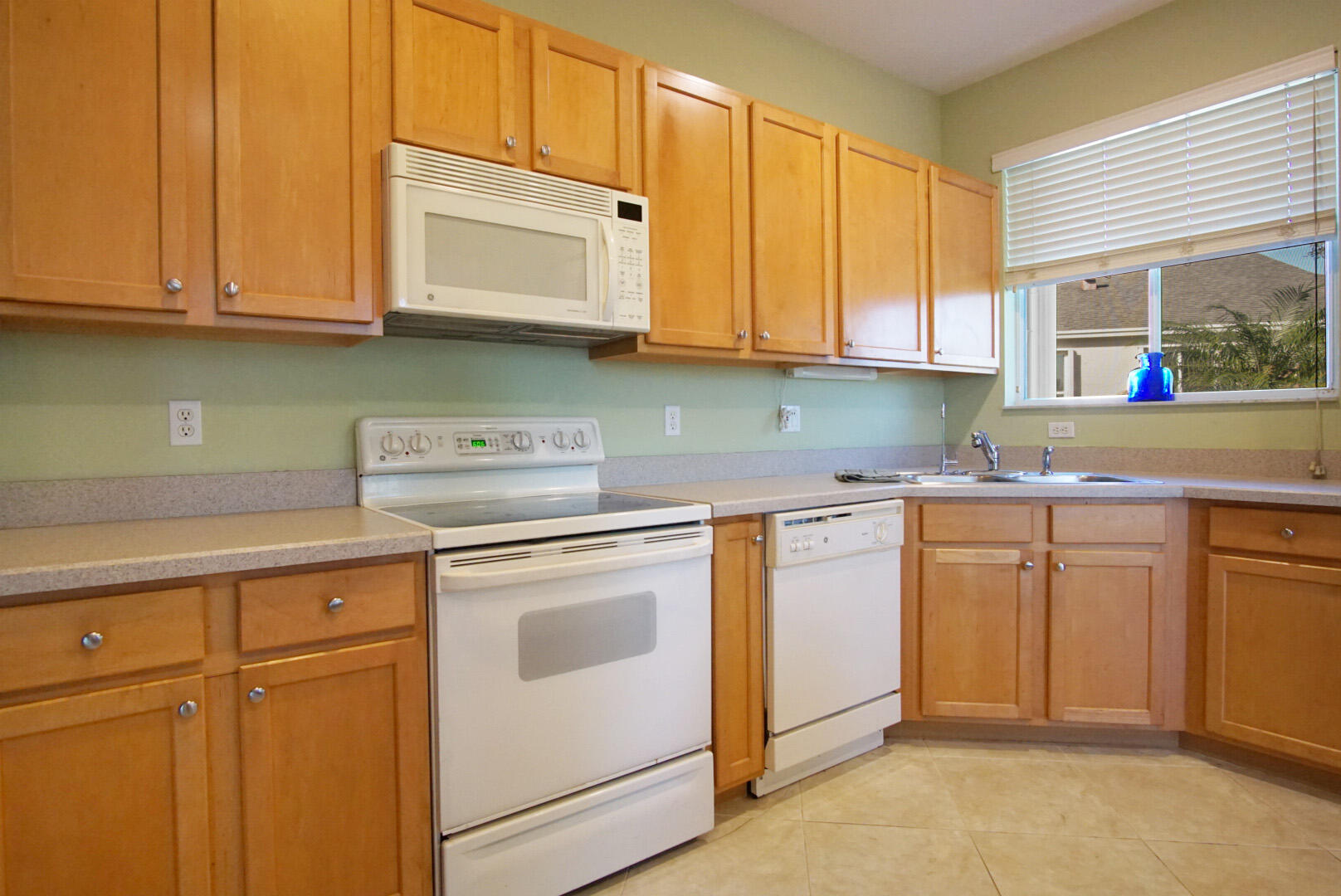 LAKEFOREST AT ST LUCIE WEST PHASE 1 - Residential