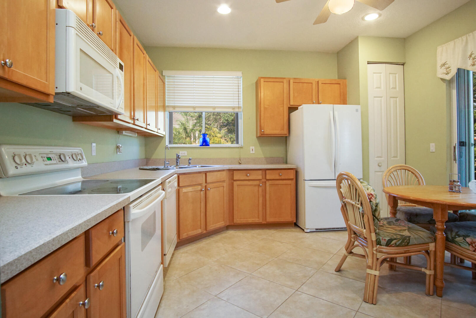 LAKEFOREST AT ST LUCIE WEST PHASE 1 - Residential