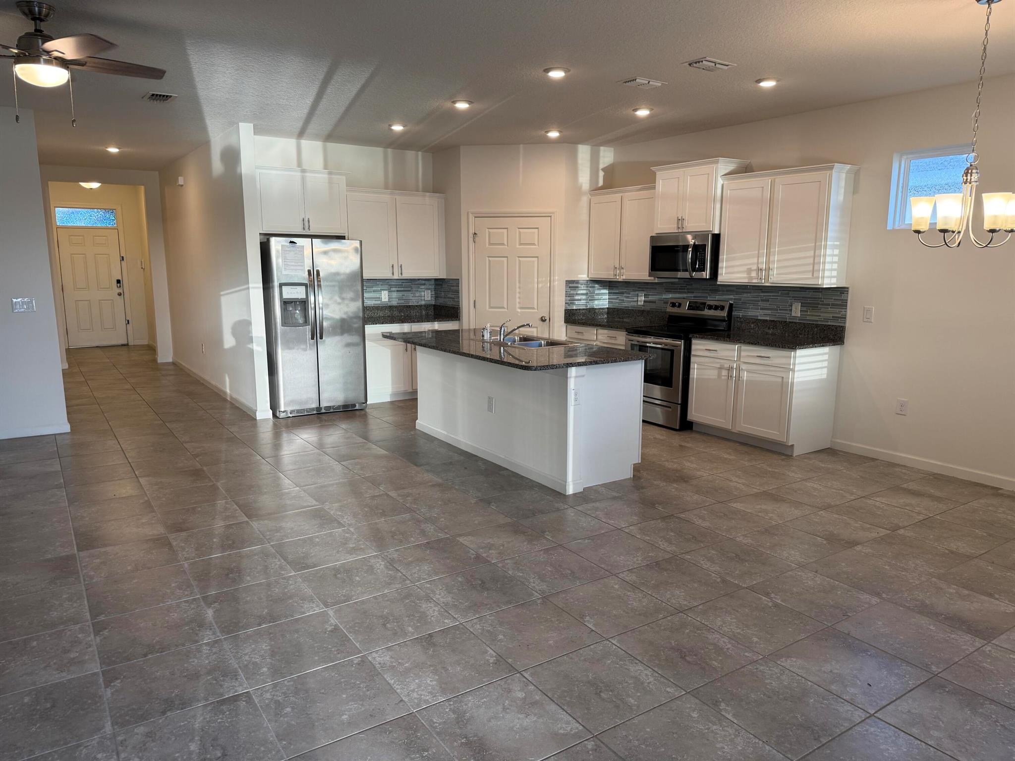 COVE AT FALCON TRACE - Residential Lease