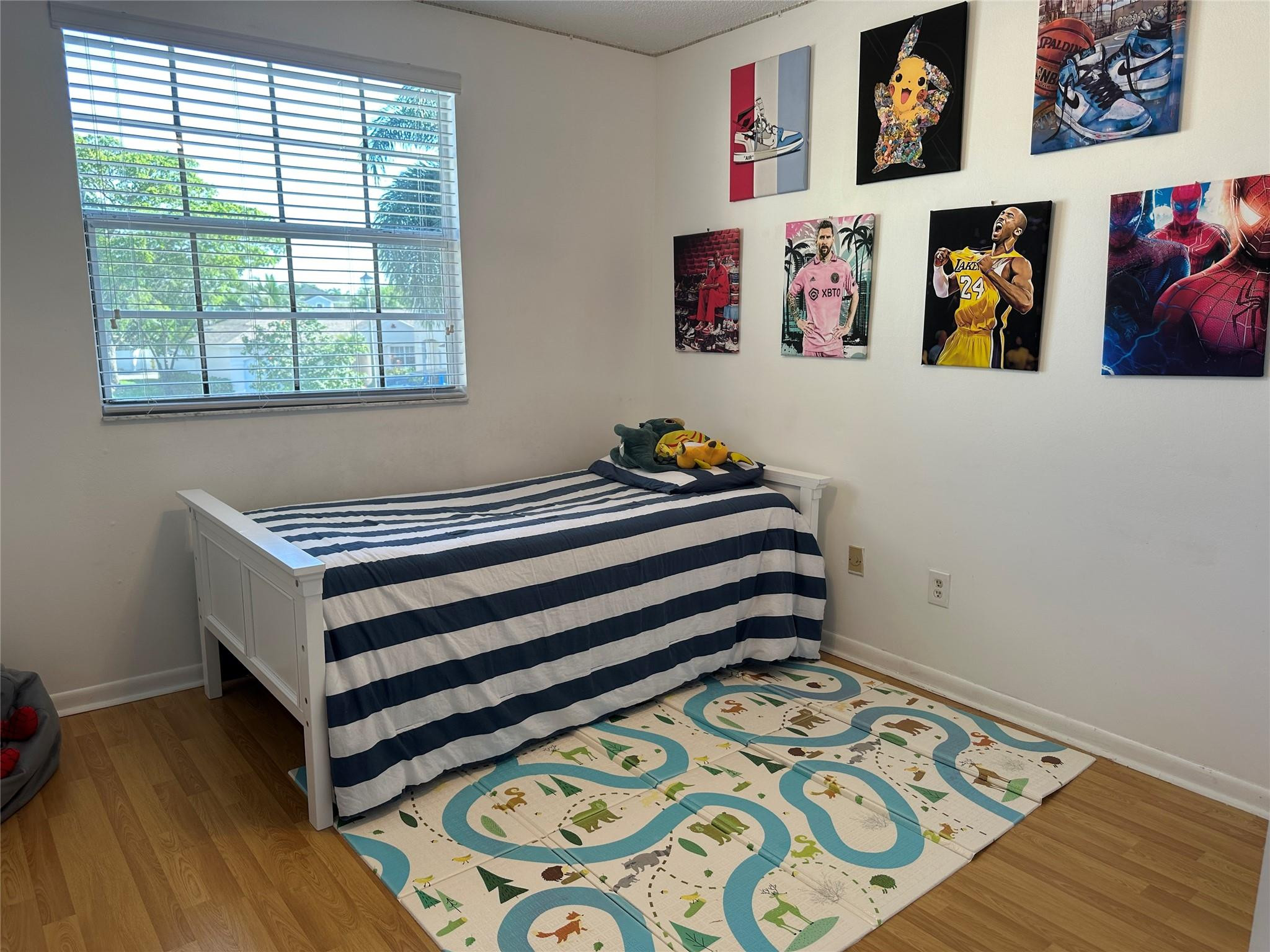 Pembroke Lakes Sec Eight - Residential