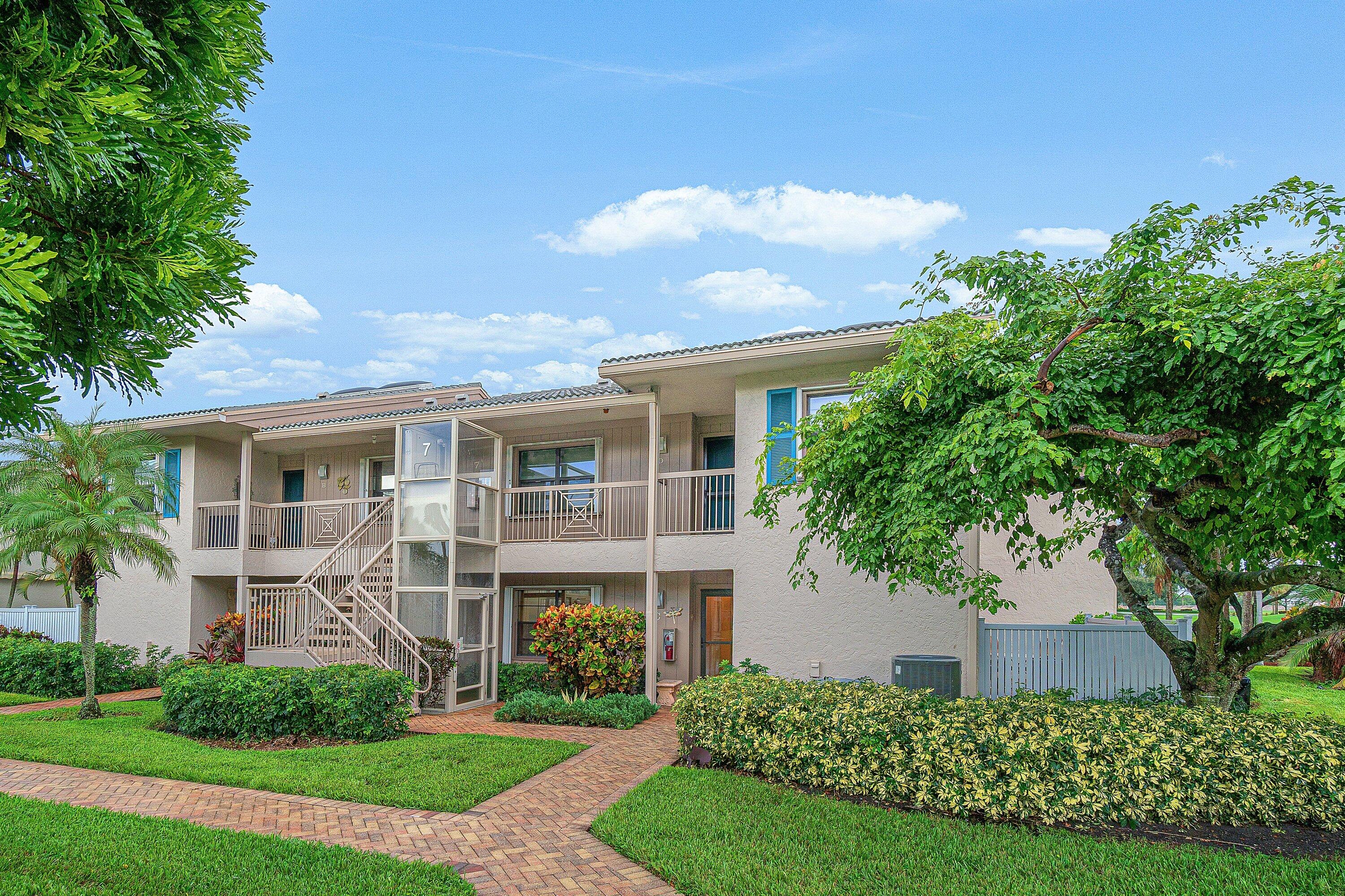 7 Eastgate Drive C