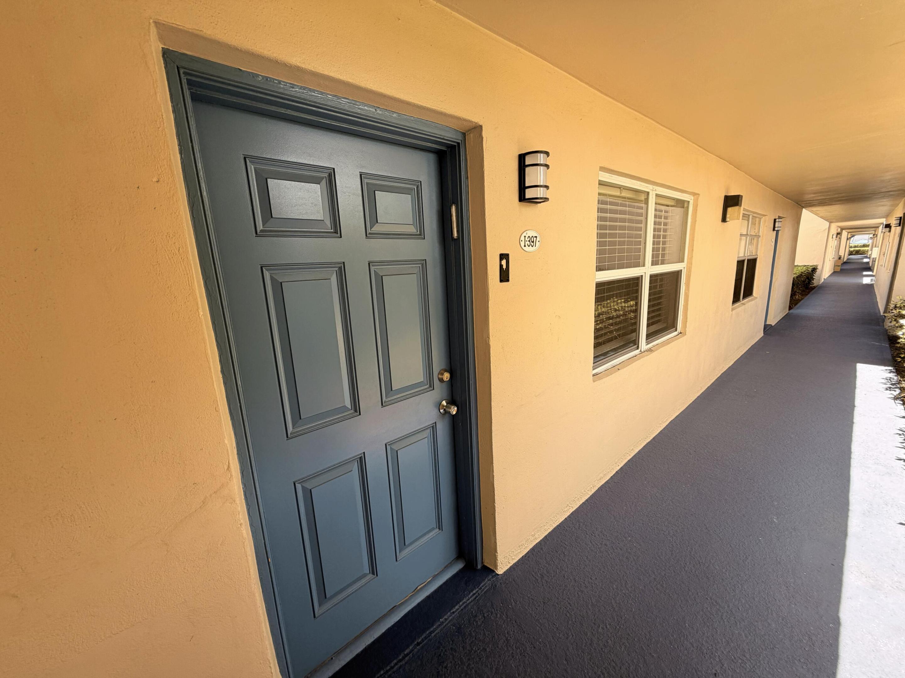 KINGS POINT BURGUNDY CONDOS - Residential