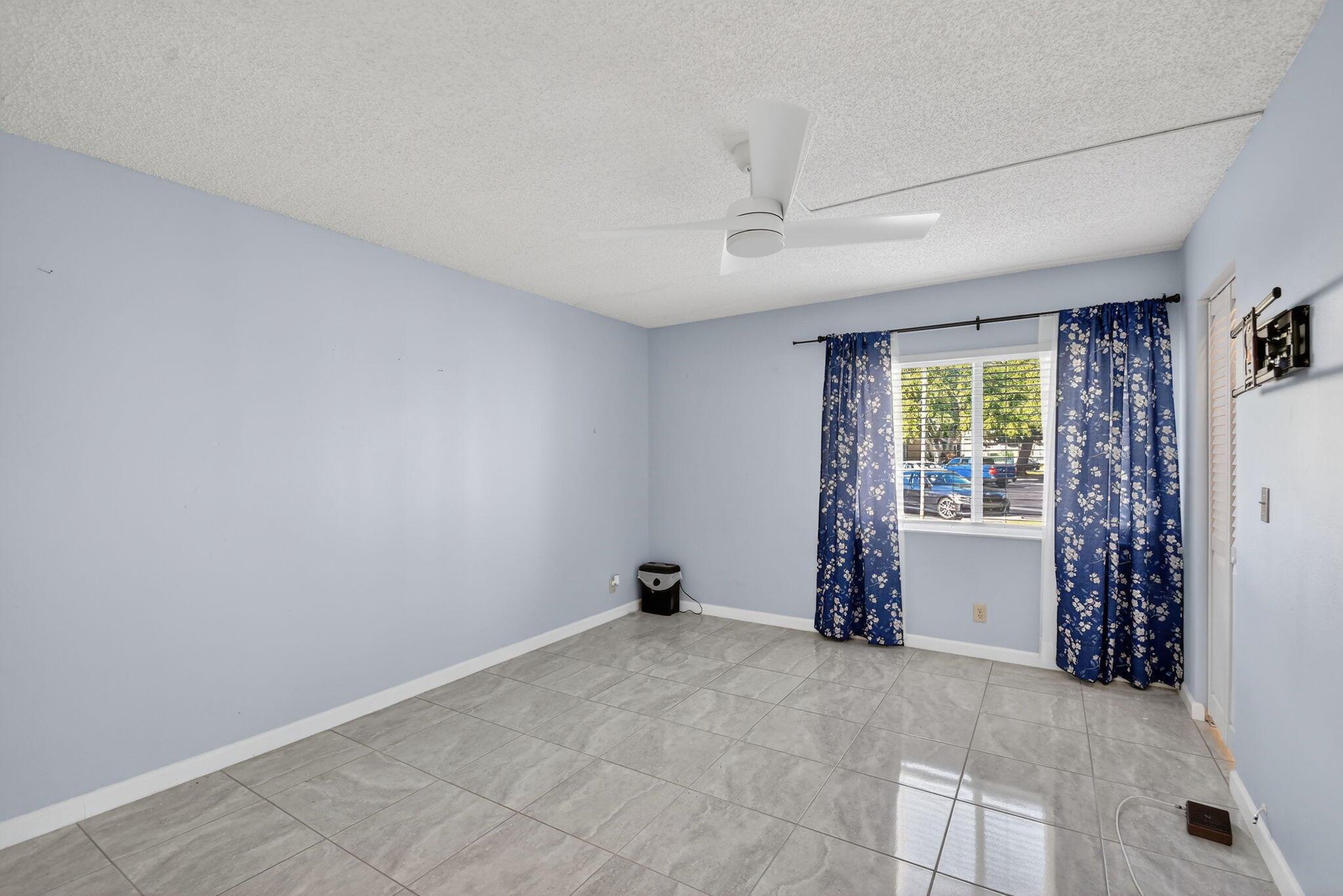 PINE RIDGE III CONDO - Residential