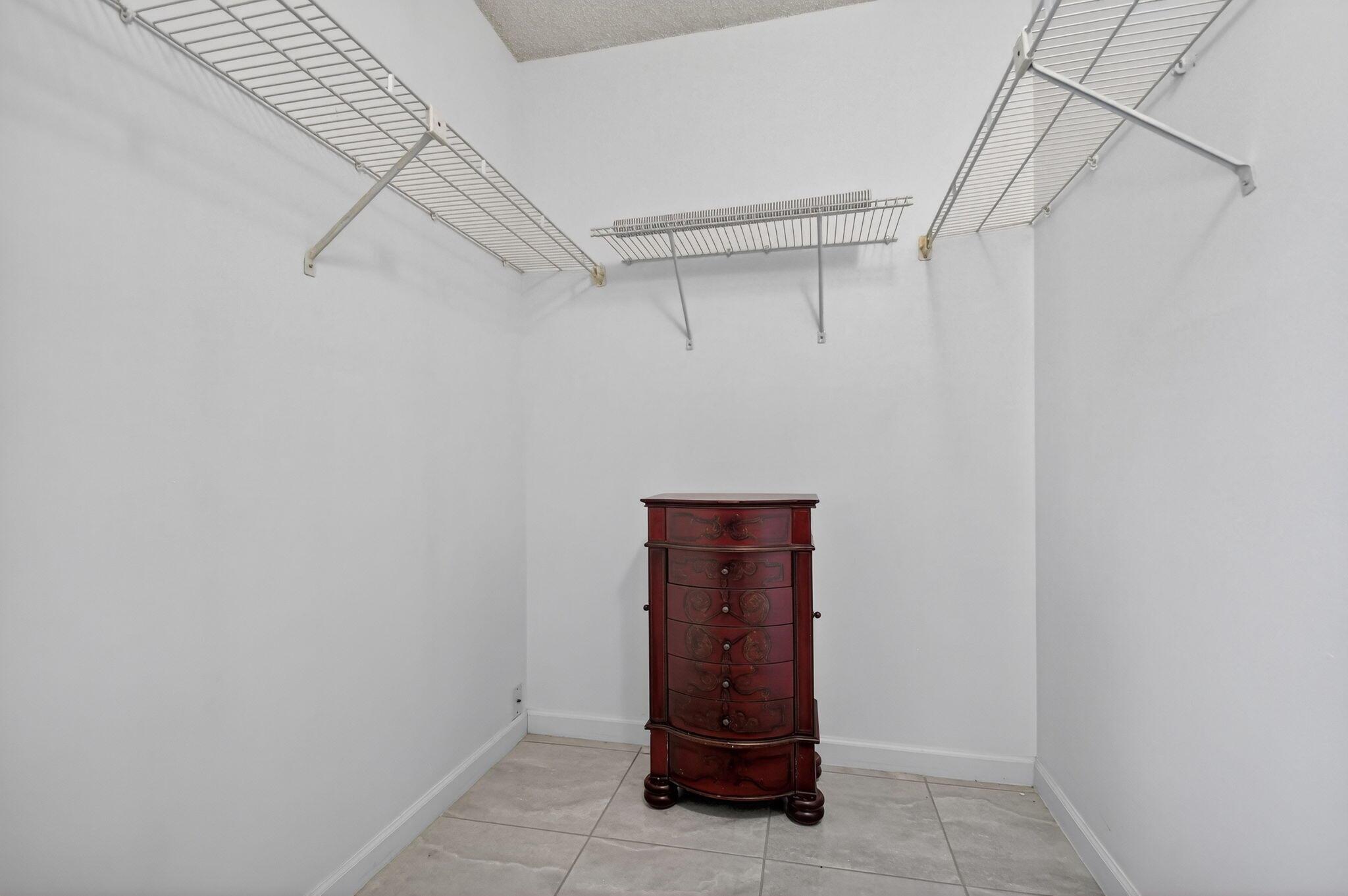 PINE RIDGE III CONDO - Residential