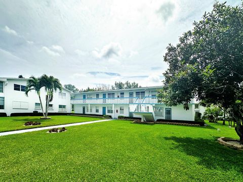 A home in Deerfield Beach