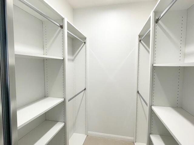 CATALINA LAKES - Residential Lease