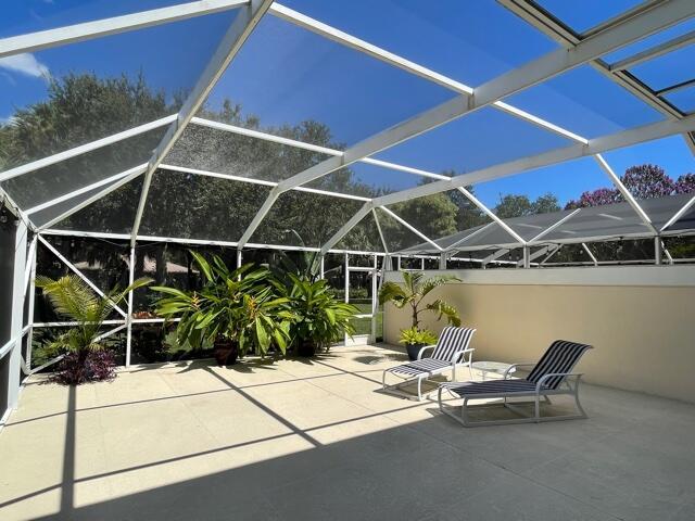 CATALINA LAKES - Residential Lease