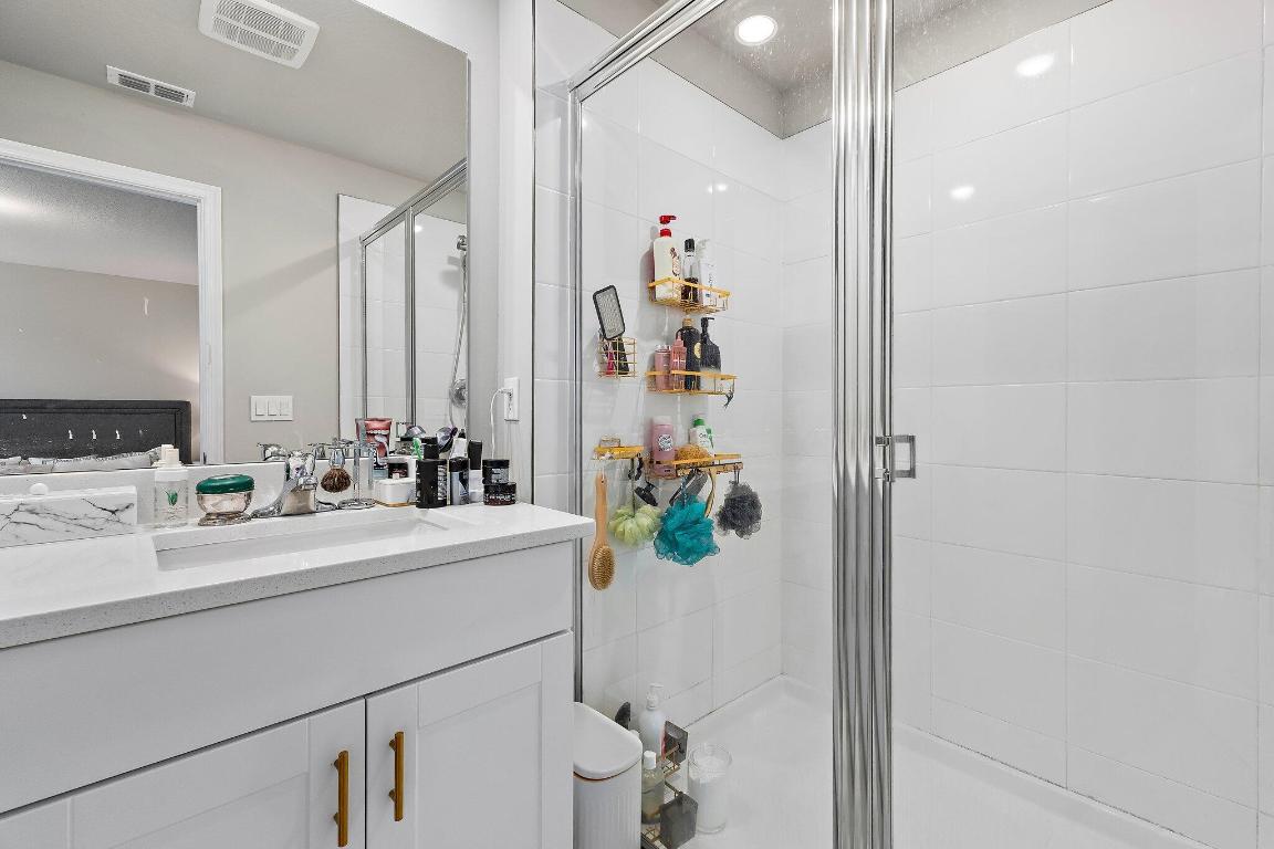 ENCLAVE AT MANGONIA PARK - Residential