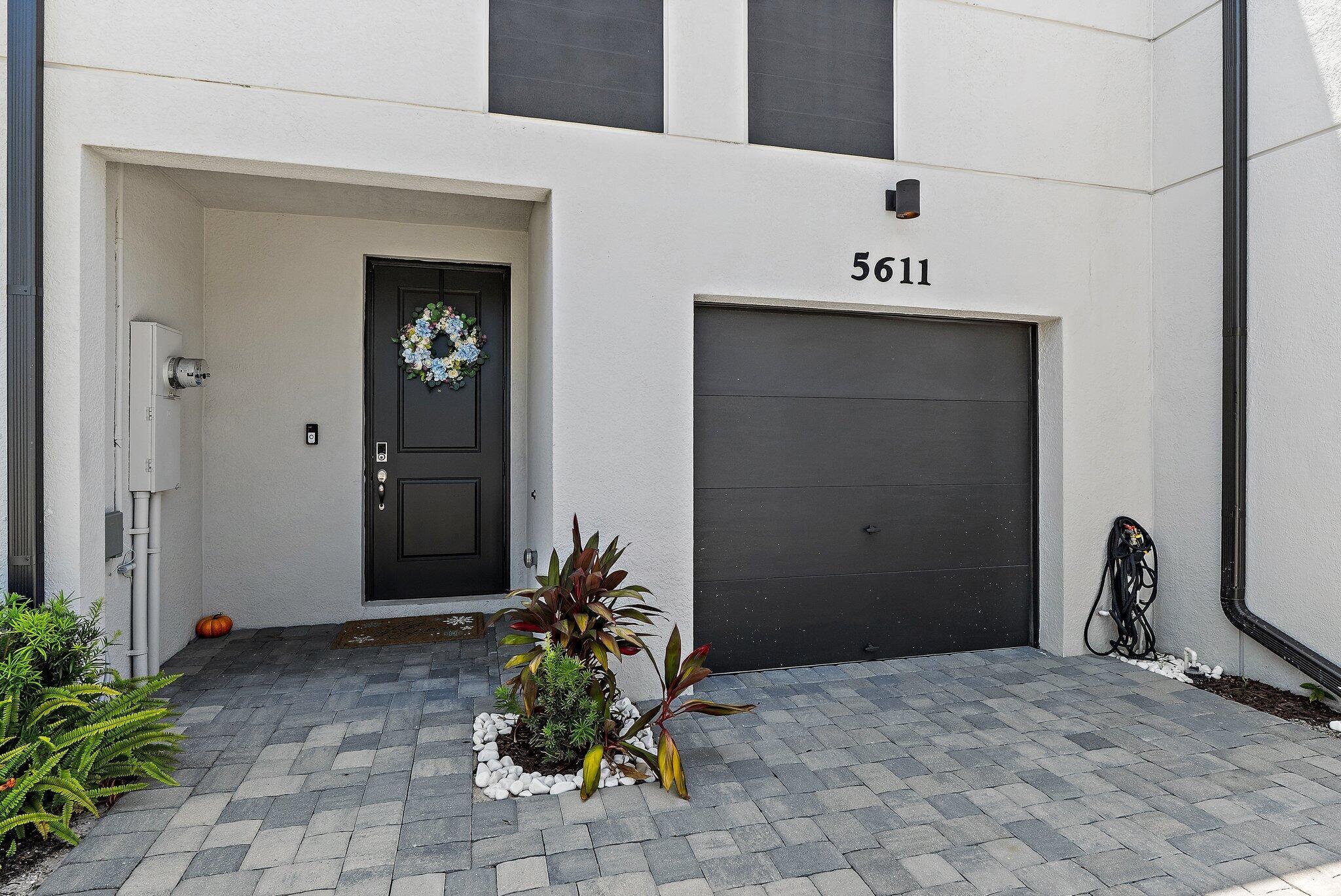 5611 Enclave Drive