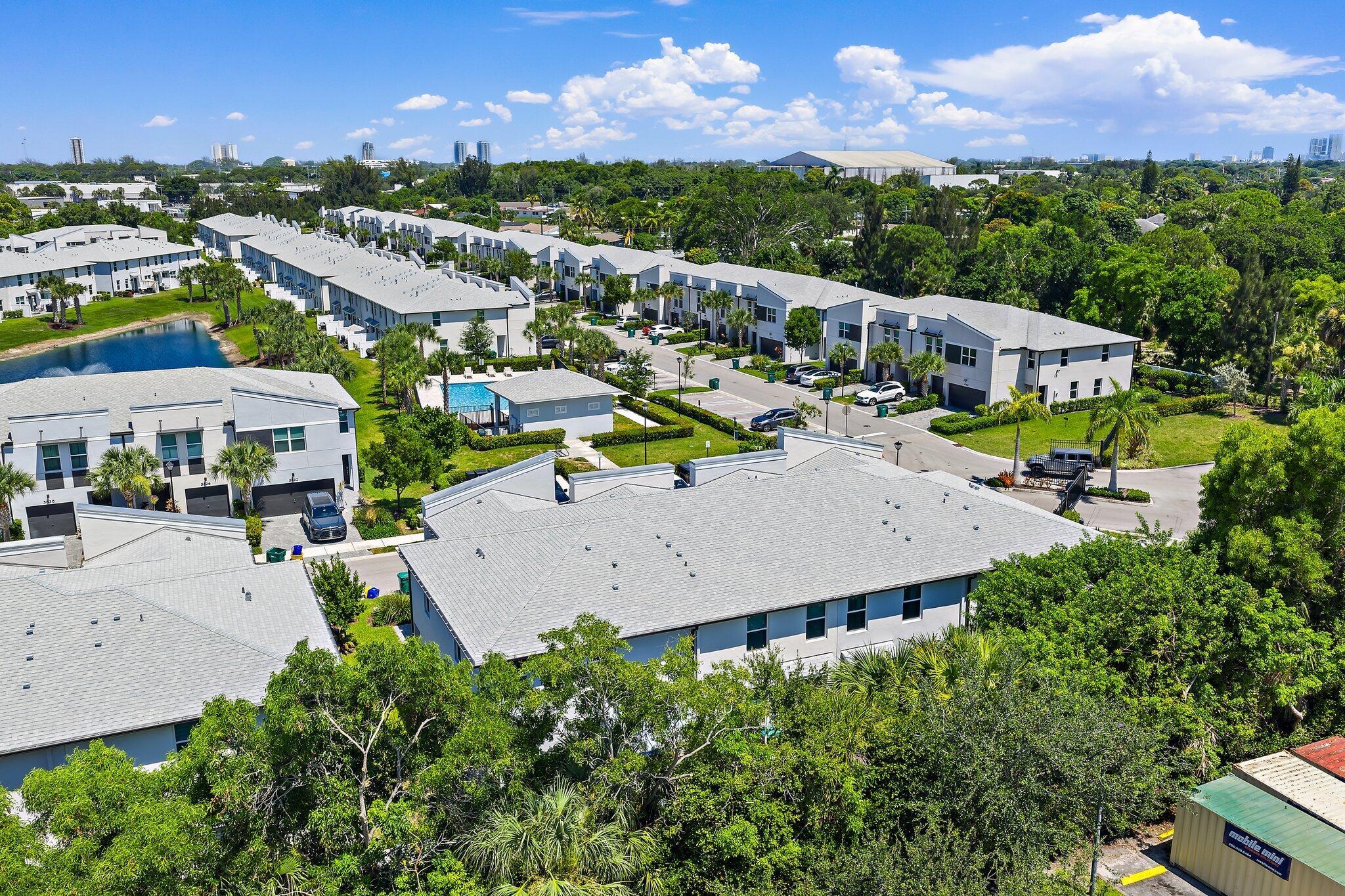 ENCLAVE AT MANGONIA PARK - Residential