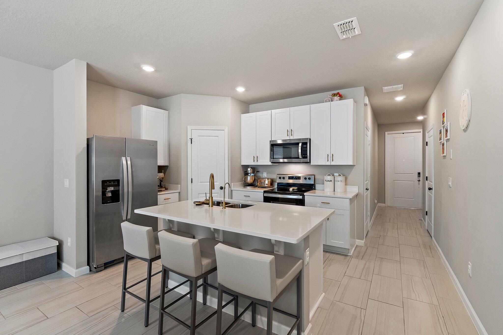 5611 Enclave Drive