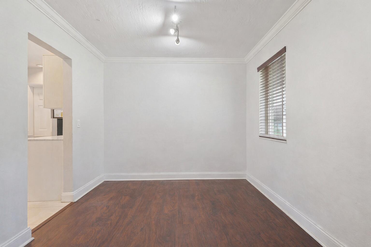 BREEZESWEPT PARK ESTATES - Residential