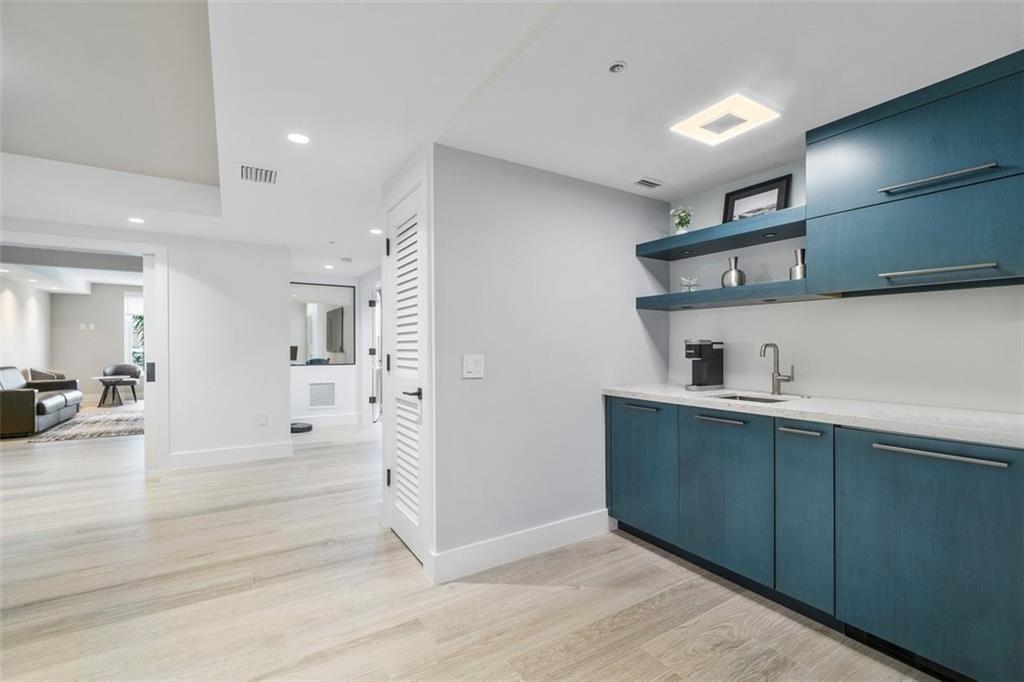 The Pointe - Residential