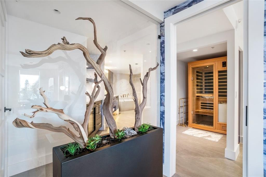 The Pointe - Residential