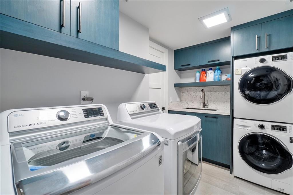 The Pointe - Residential