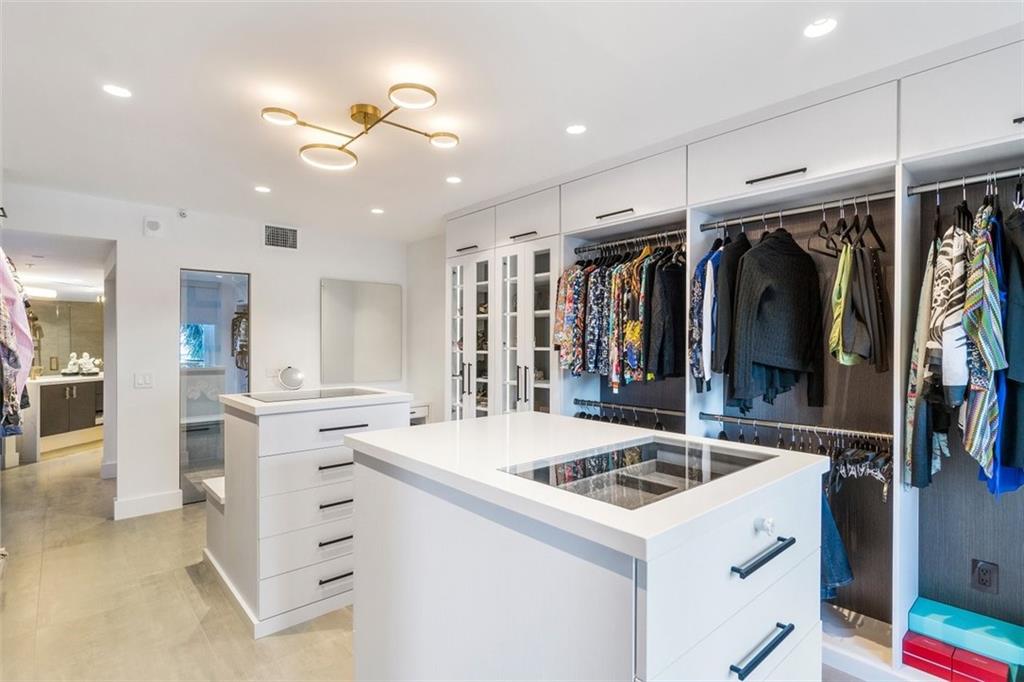 The Pointe - Residential