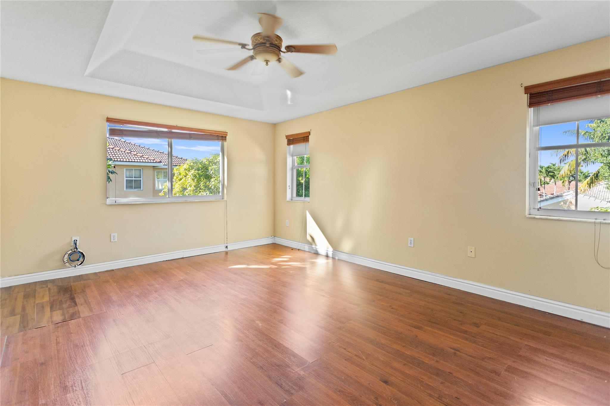 Pod 6 At Monarch Lakes 16 - Residential