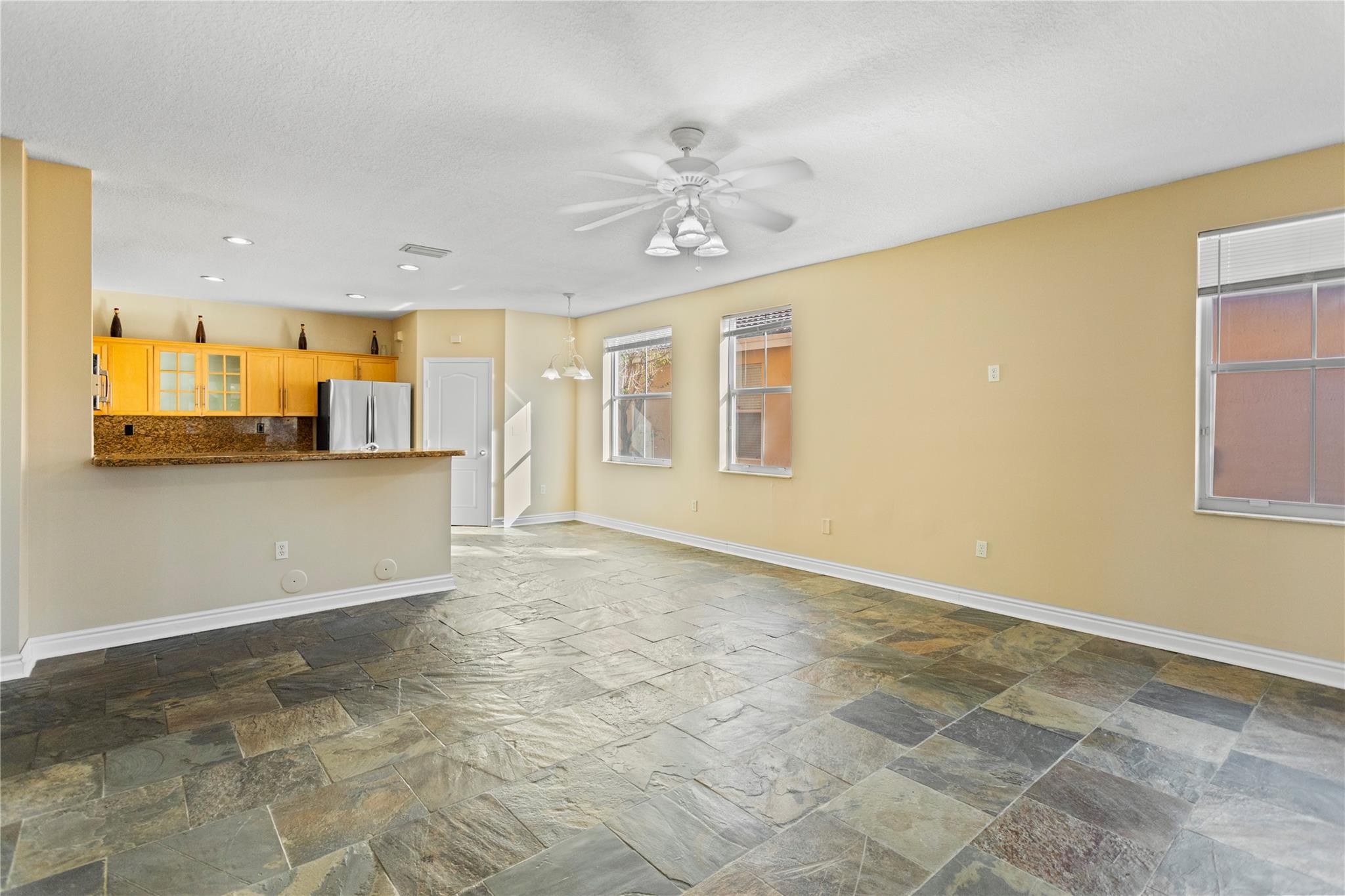 Pod 6 At Monarch Lakes 16 - Residential