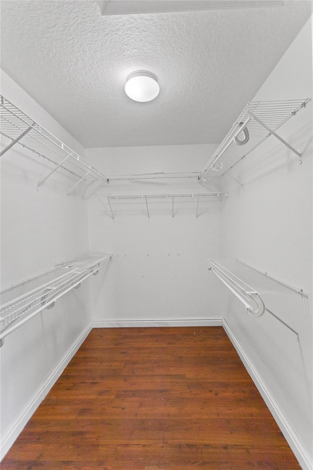 Pod 6 At Monarch Lakes 16 - Residential