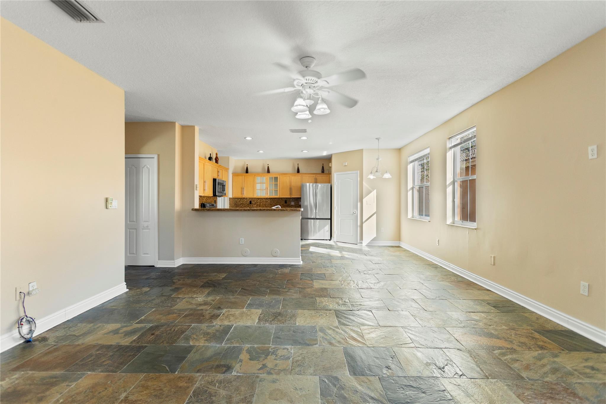 Pod 6 At Monarch Lakes 16 - Residential