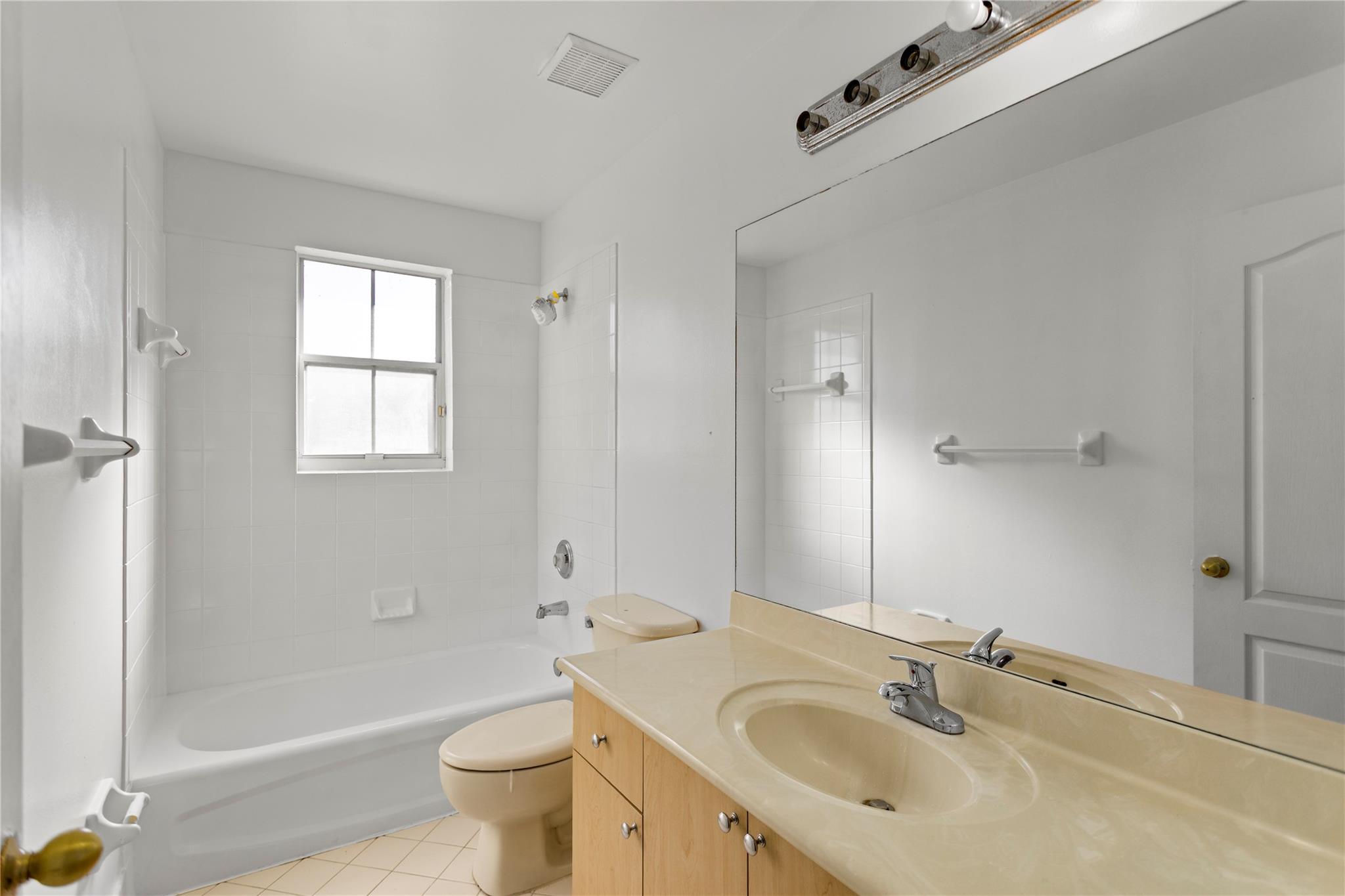 Pod 6 At Monarch Lakes 16 - Residential