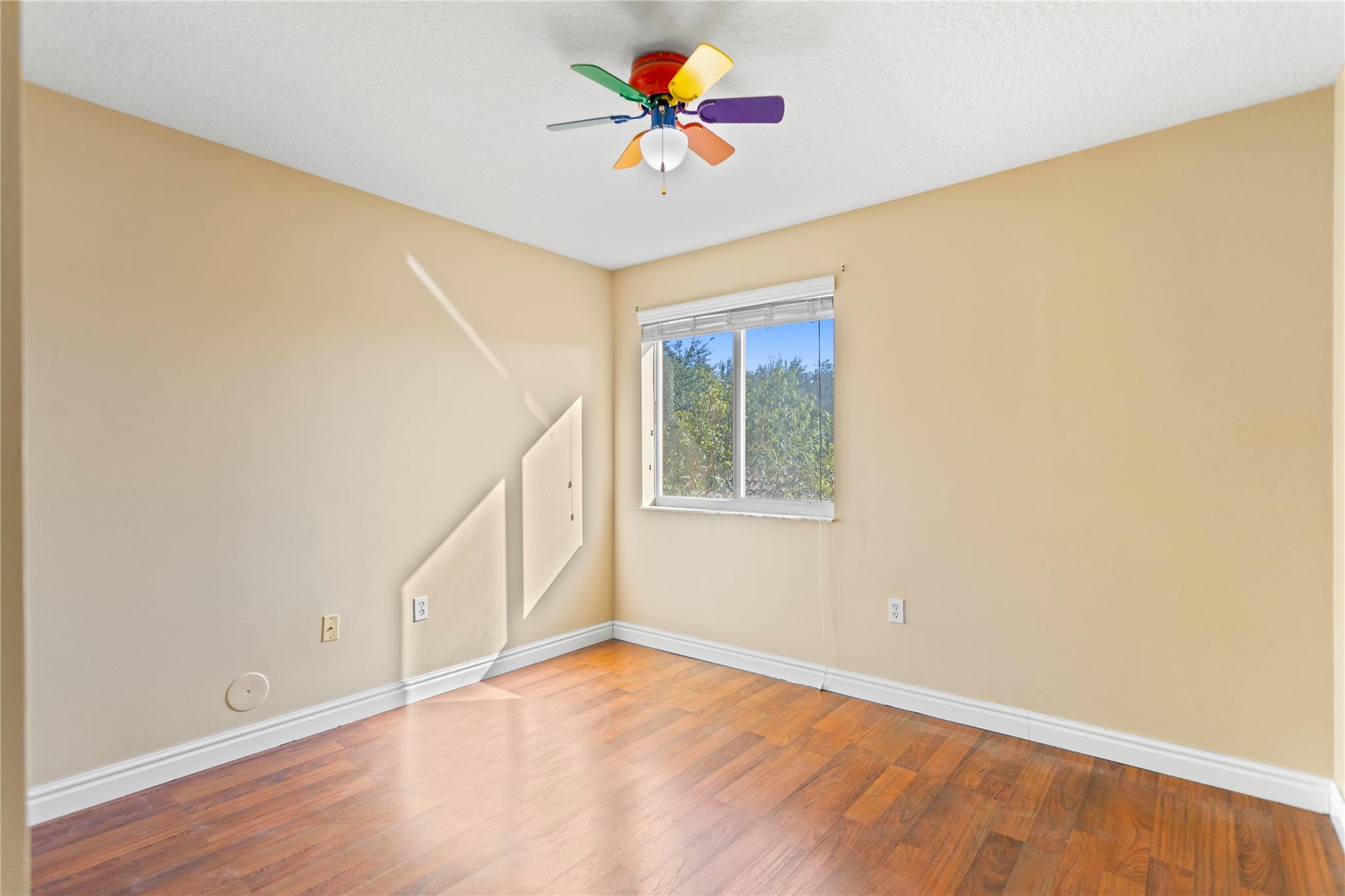 Pod 6 At Monarch Lakes 16 - Residential