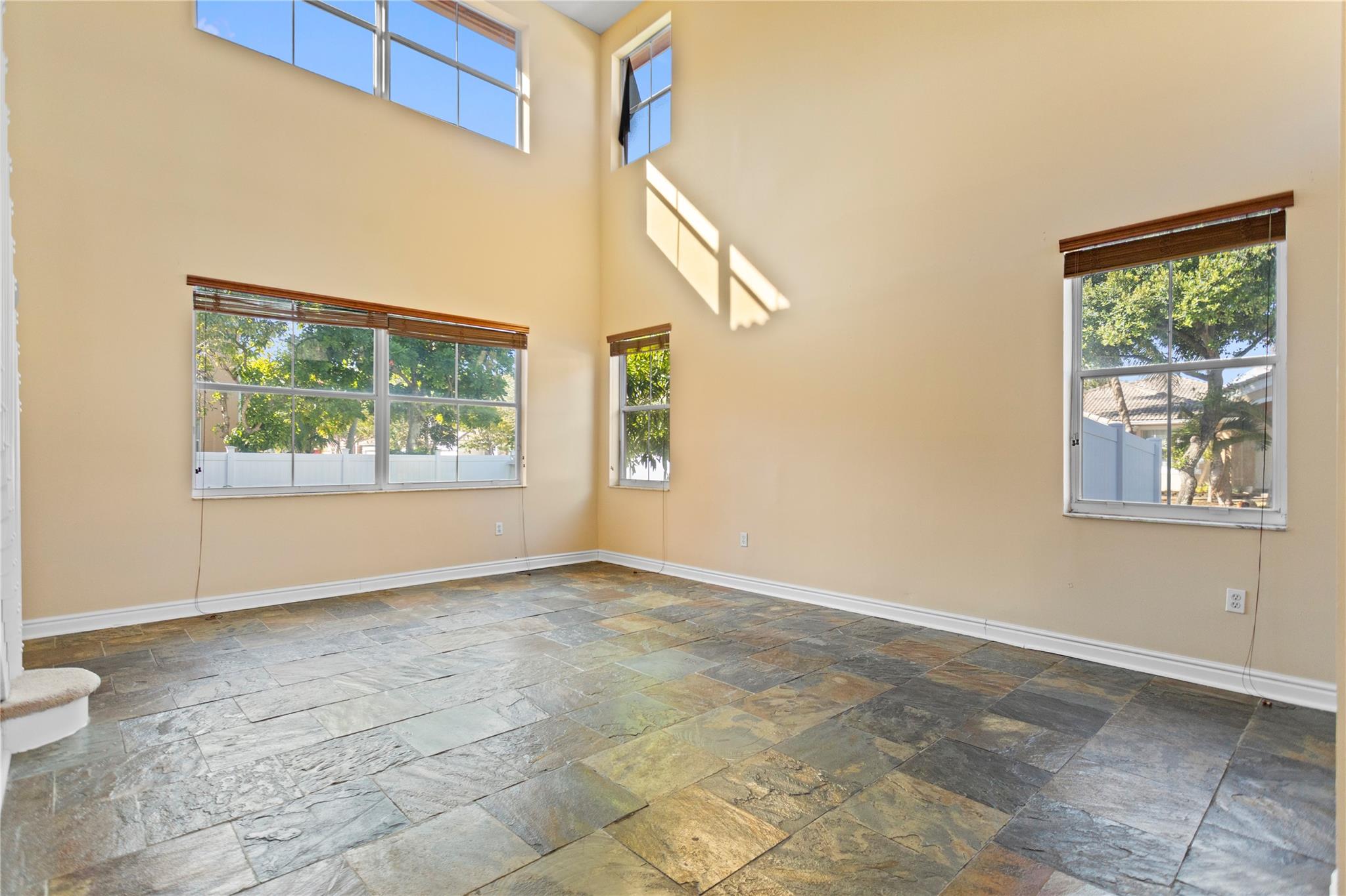 Pod 6 At Monarch Lakes 16 - Residential