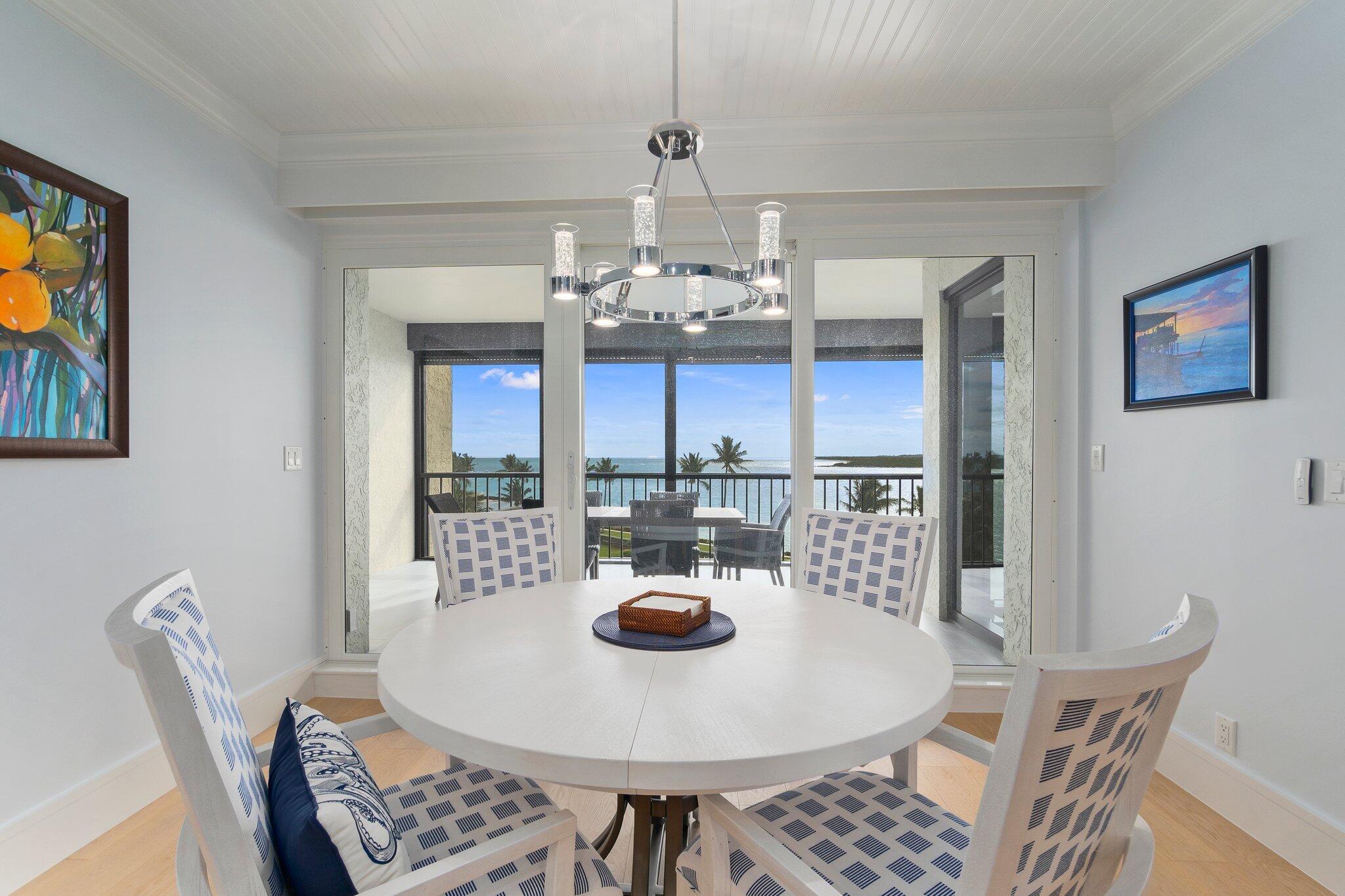 SAILFISH POINT - Residential
