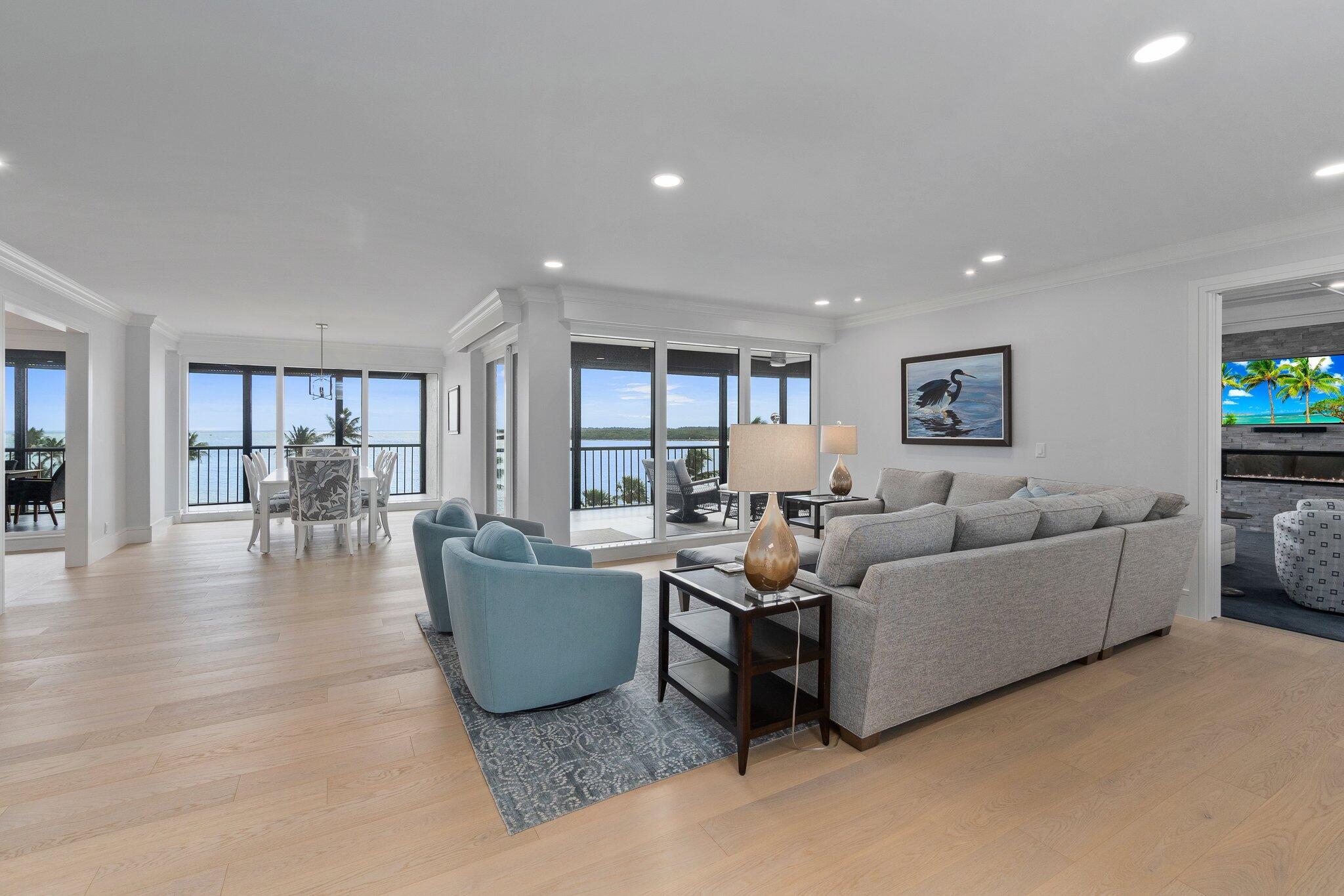SAILFISH POINT - Residential