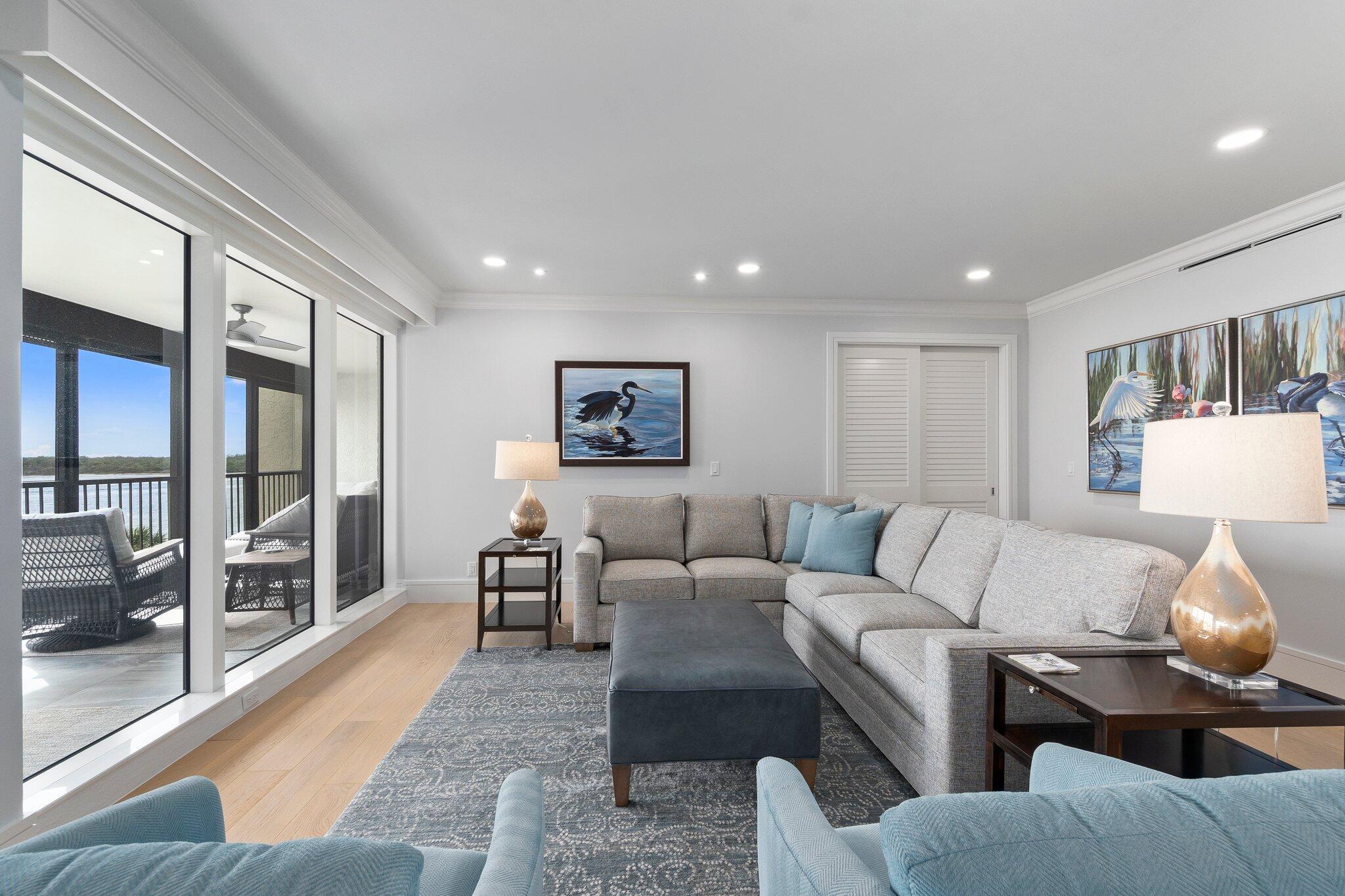 SAILFISH POINT - Residential