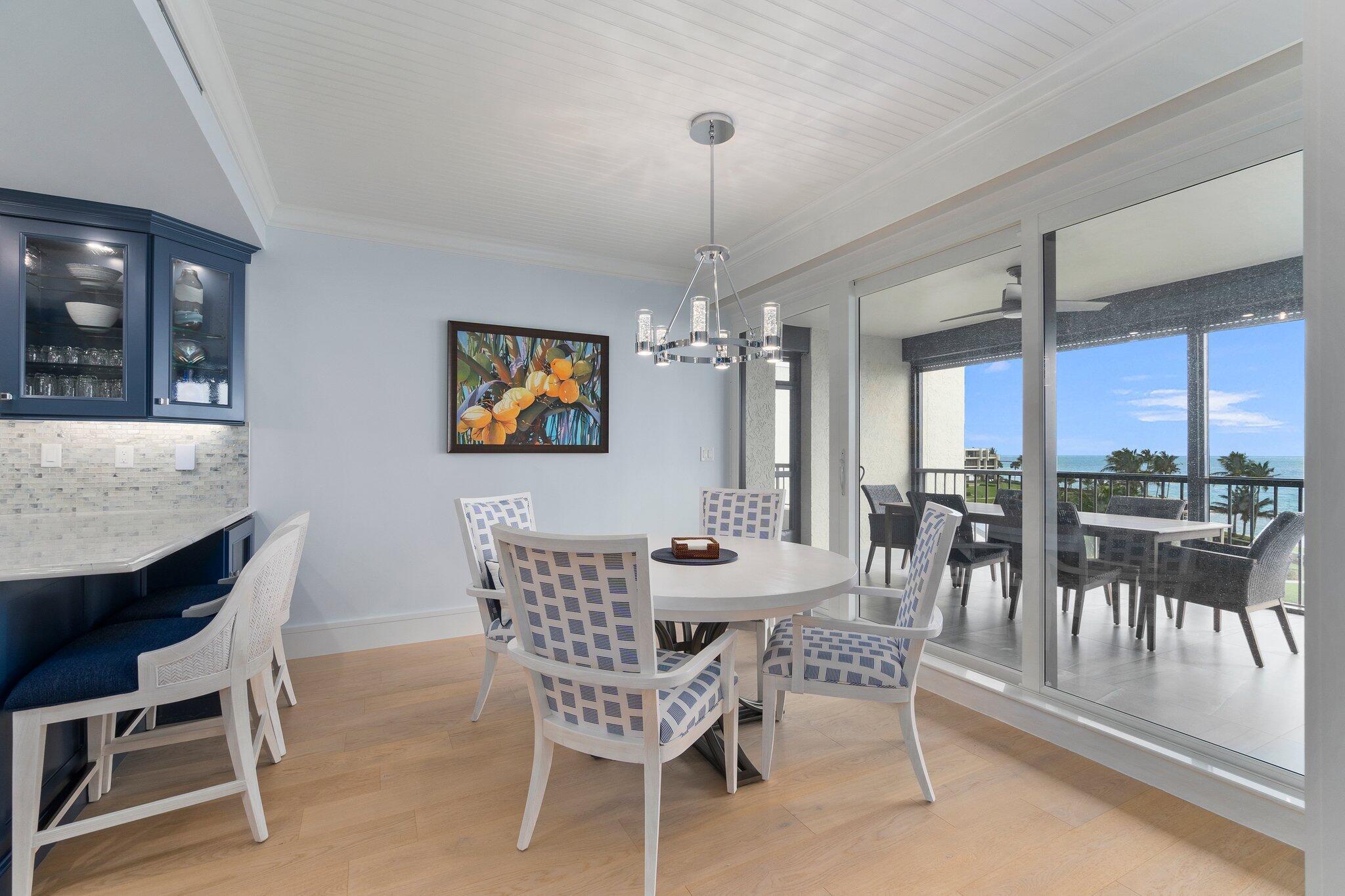 SAILFISH POINT - Residential