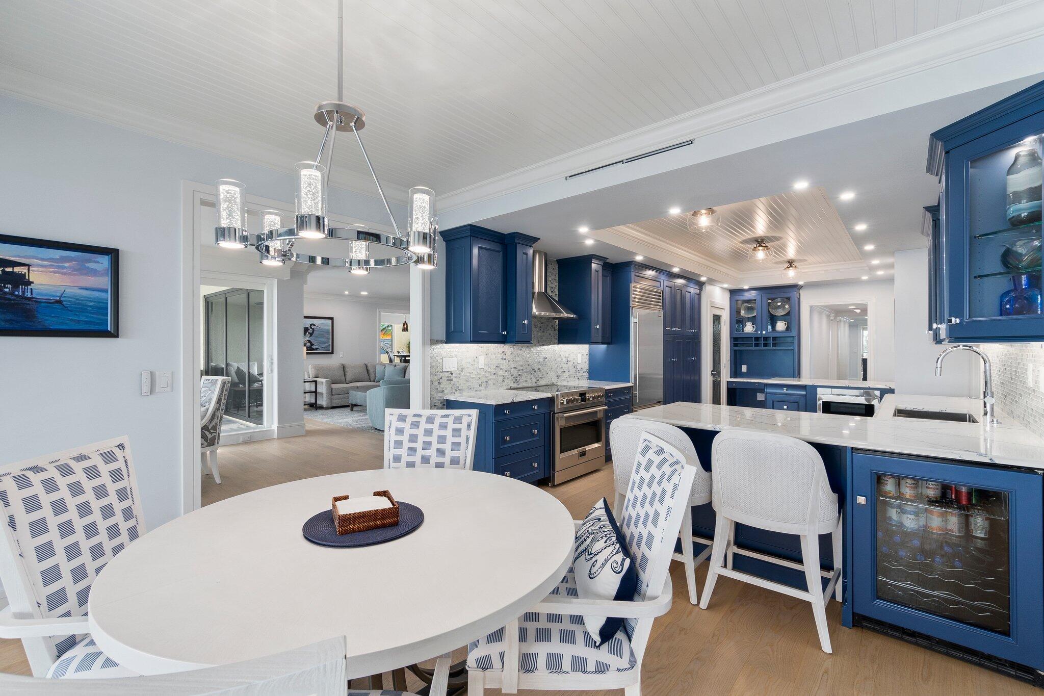 SAILFISH POINT - Residential
