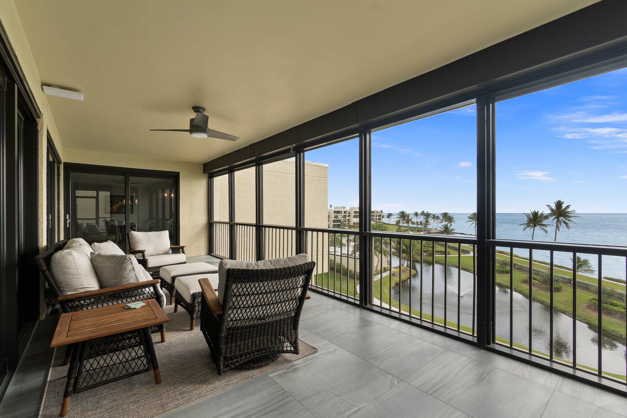 SAILFISH POINT - Residential