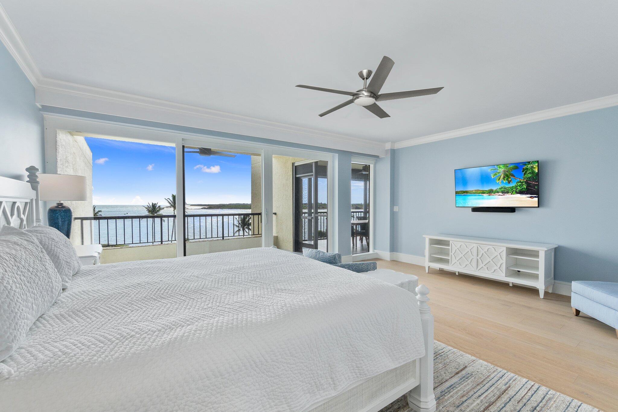 SAILFISH POINT - Residential