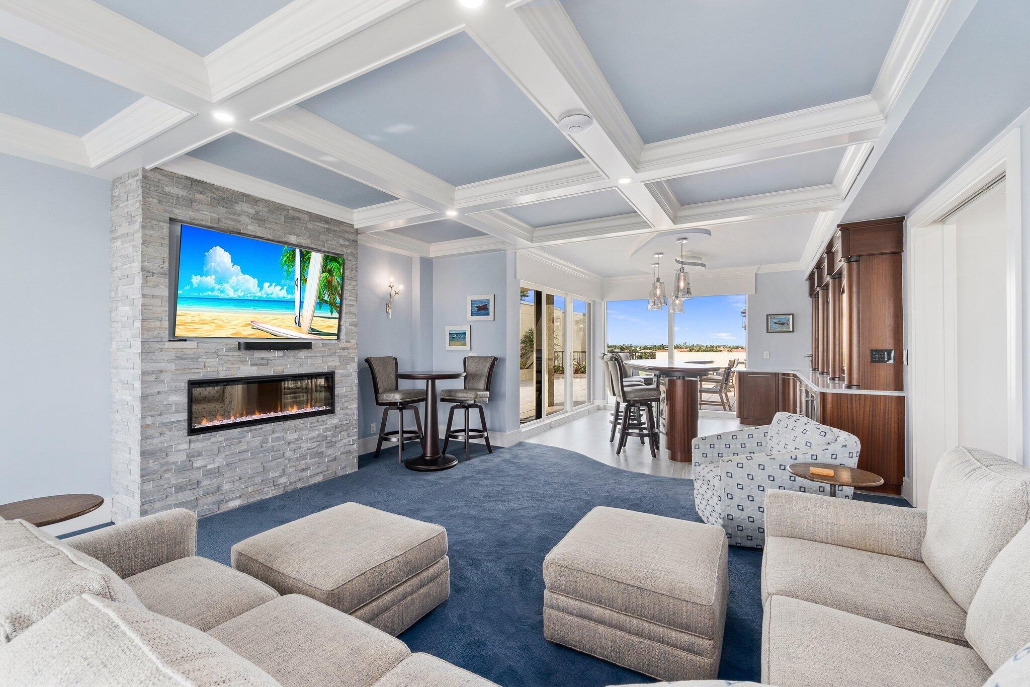 SAILFISH POINT - Residential