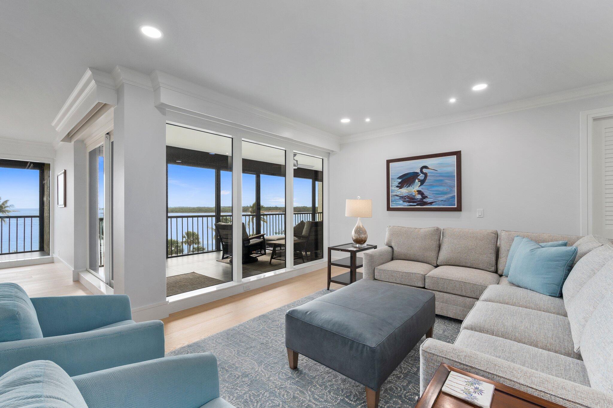 SAILFISH POINT - Residential
