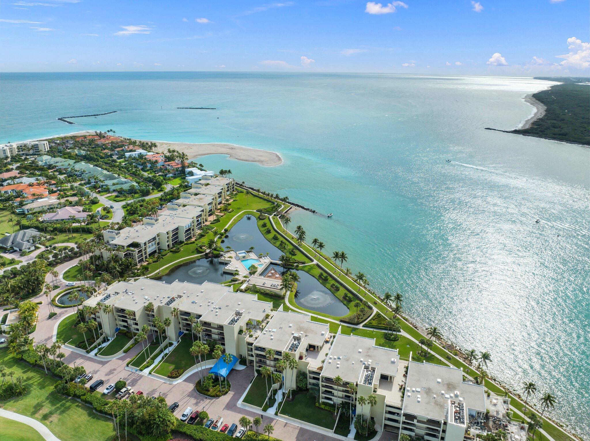 SAILFISH POINT - Residential