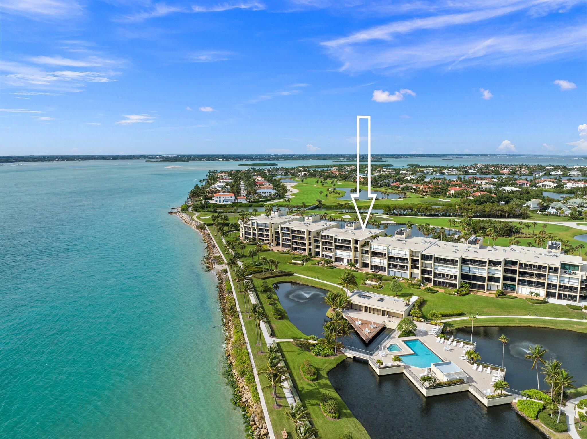 SAILFISH POINT - Residential