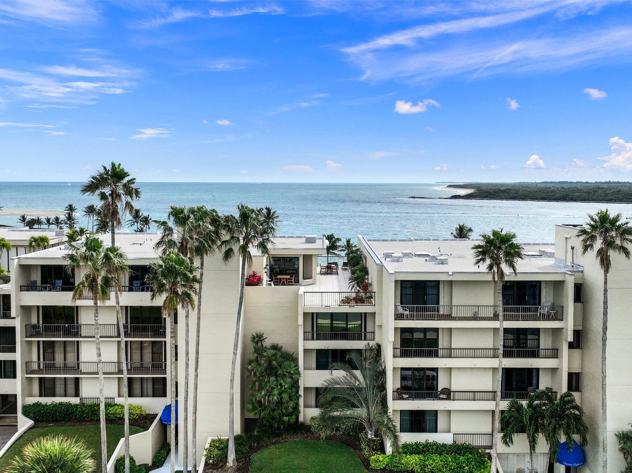 SAILFISH POINT - Residential