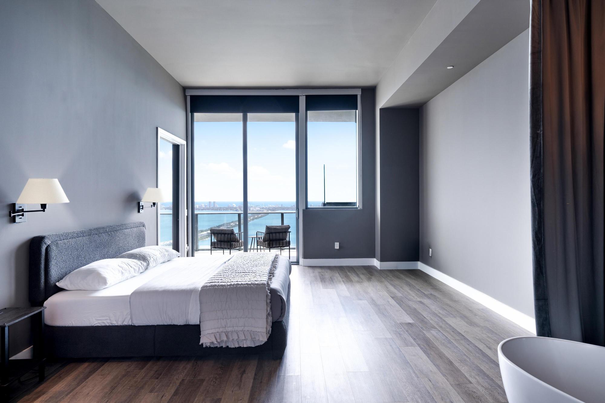 GRAN PARAISO CONDO - Residential