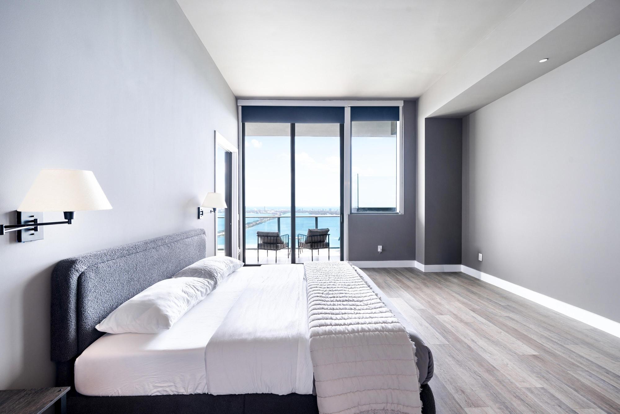 GRAN PARAISO CONDO - Residential