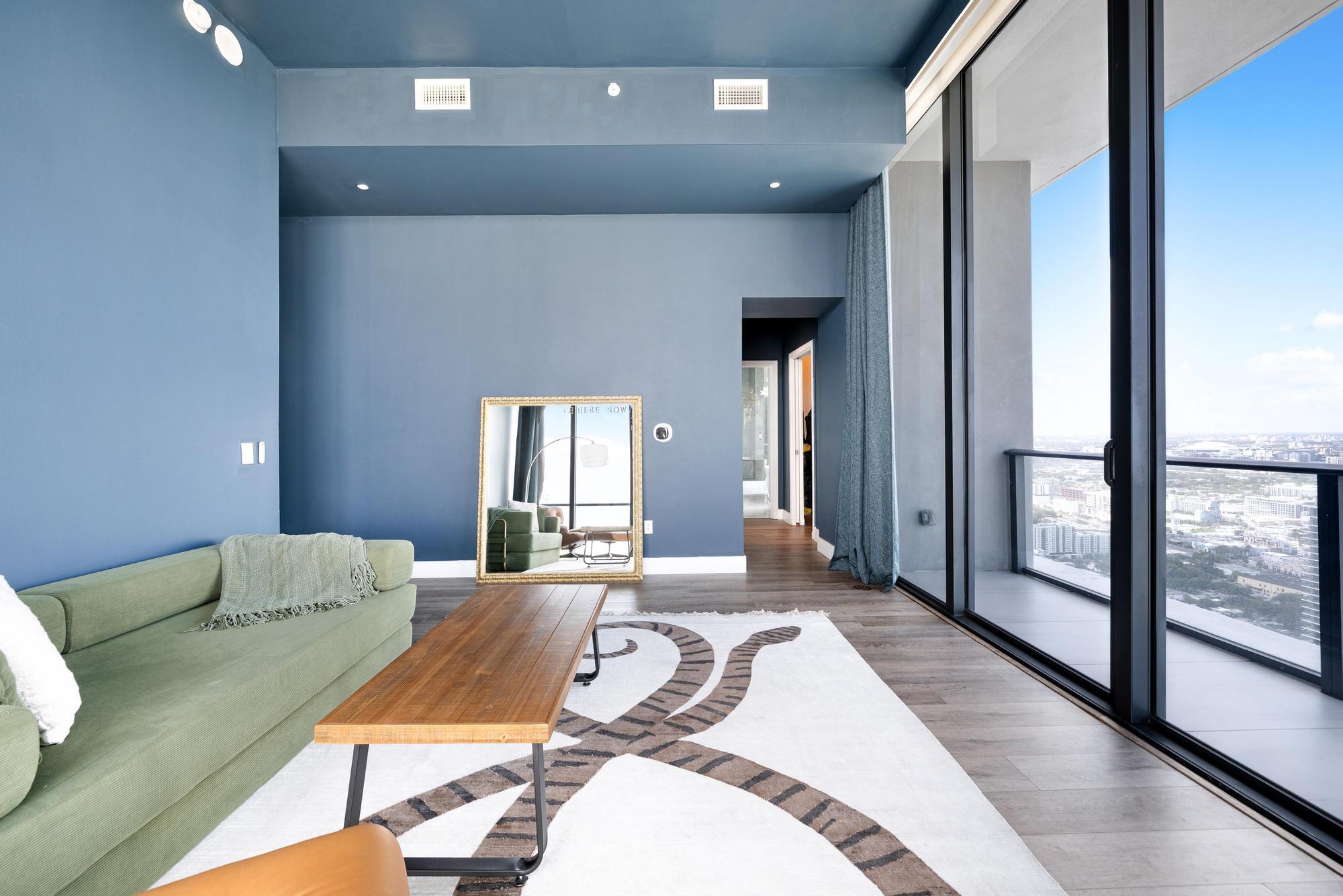 GRAN PARAISO CONDO - Residential