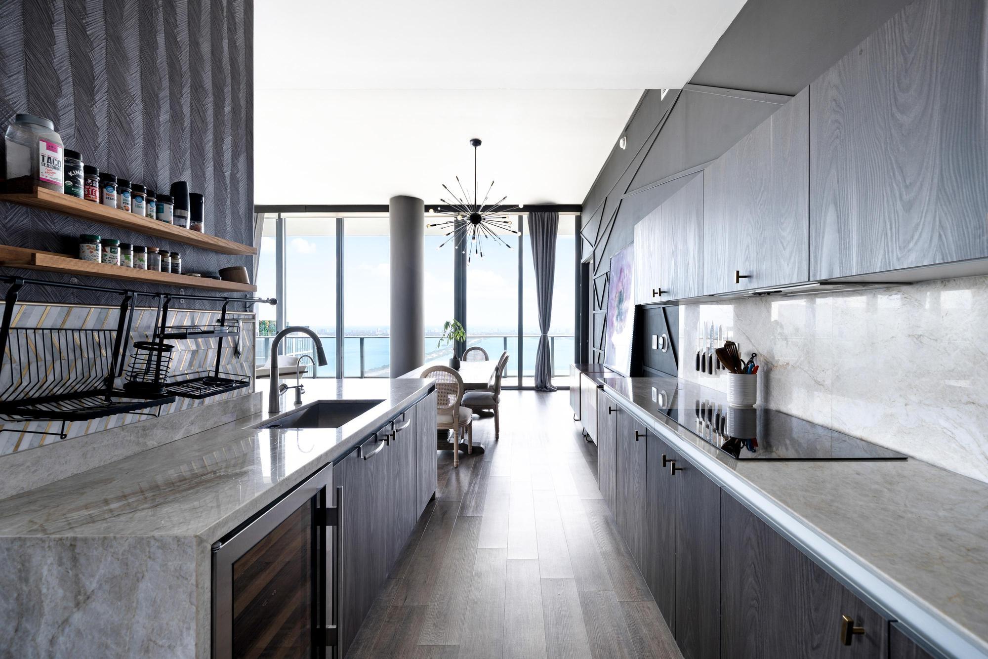 GRAN PARAISO CONDO - Residential